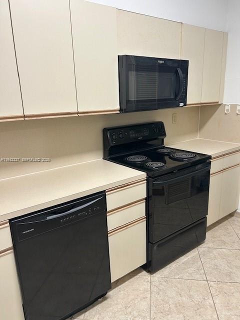 ATLANTIC ROSE CONDO - Residential