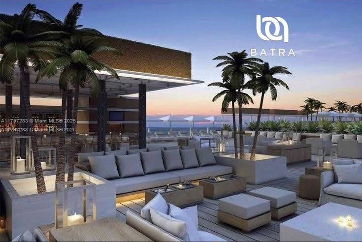 RONEY PALACE CONDO - Residential Lease