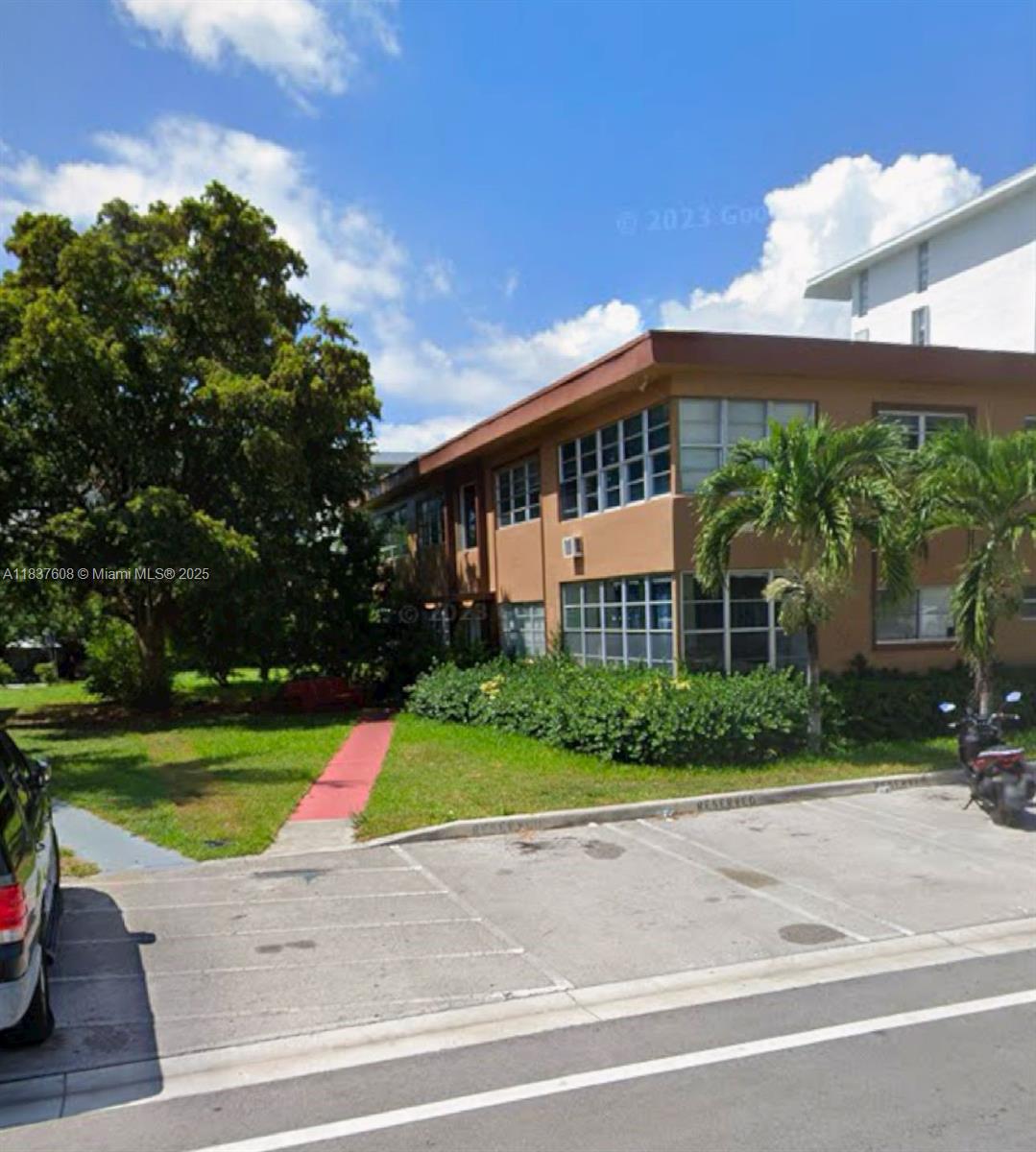 1040 94 street, Bay Harbor Islands, FL, 33154/$3,799,999 1 1040 94 street
