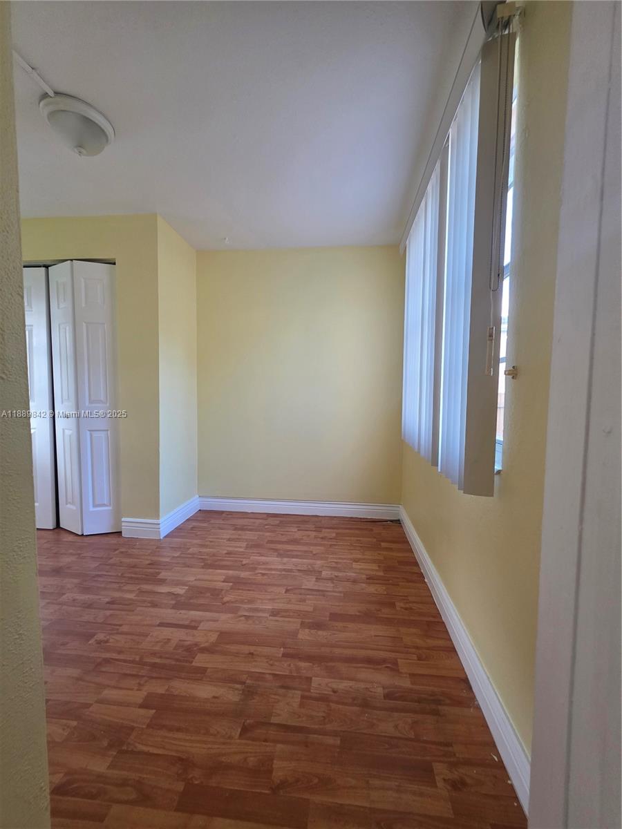 REV PL OF COUNTRY CLUB ES - Residential Lease