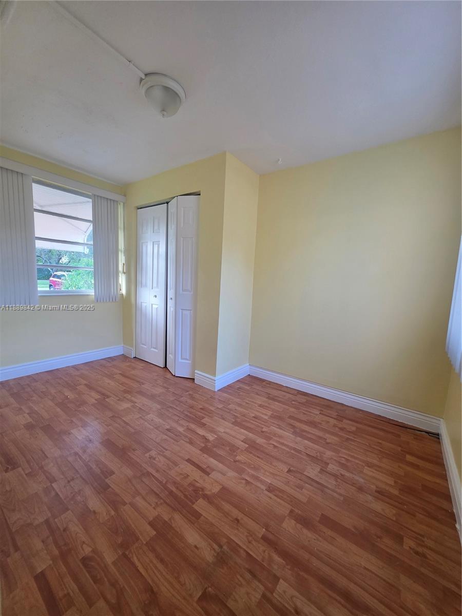 REV PL OF COUNTRY CLUB ES - Residential Lease