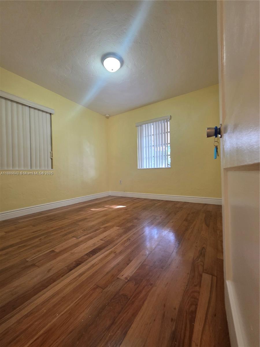 REV PL OF COUNTRY CLUB ES - Residential Lease