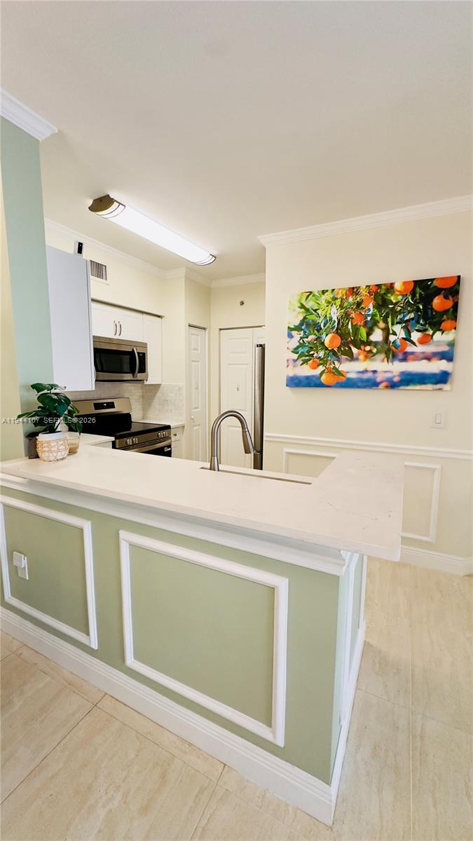 PORTO BELLAGIO CONDO - Residential