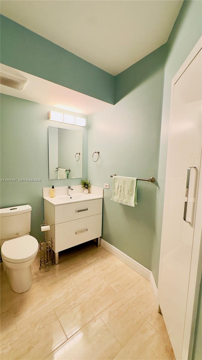 PORTO BELLAGIO CONDO - Residential