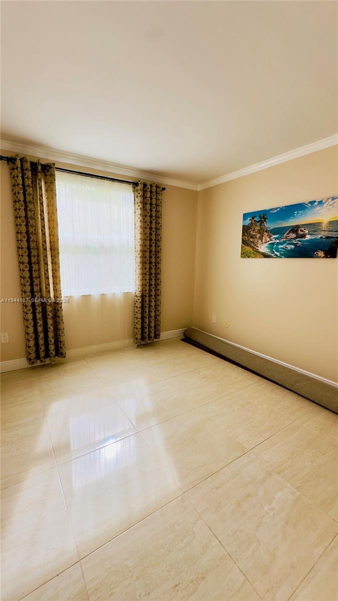 PORTO BELLAGIO CONDO - Residential
