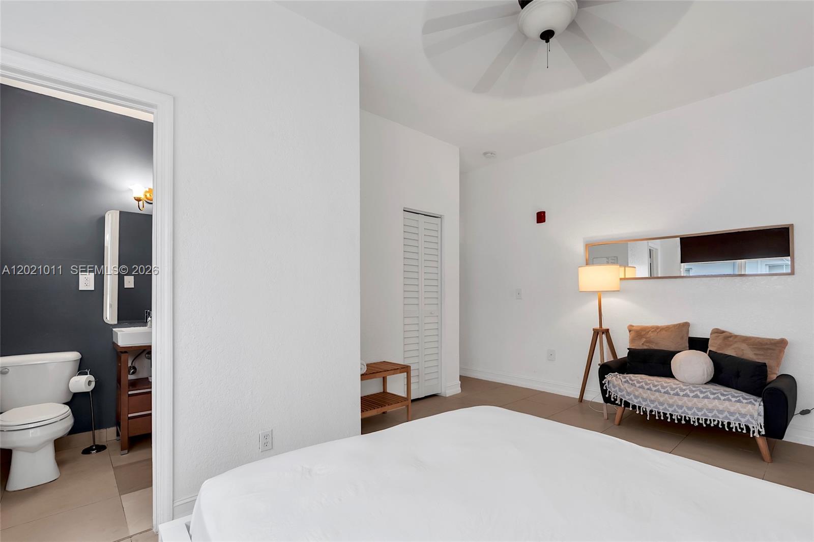 THE BAYLISS CONDO - Residential