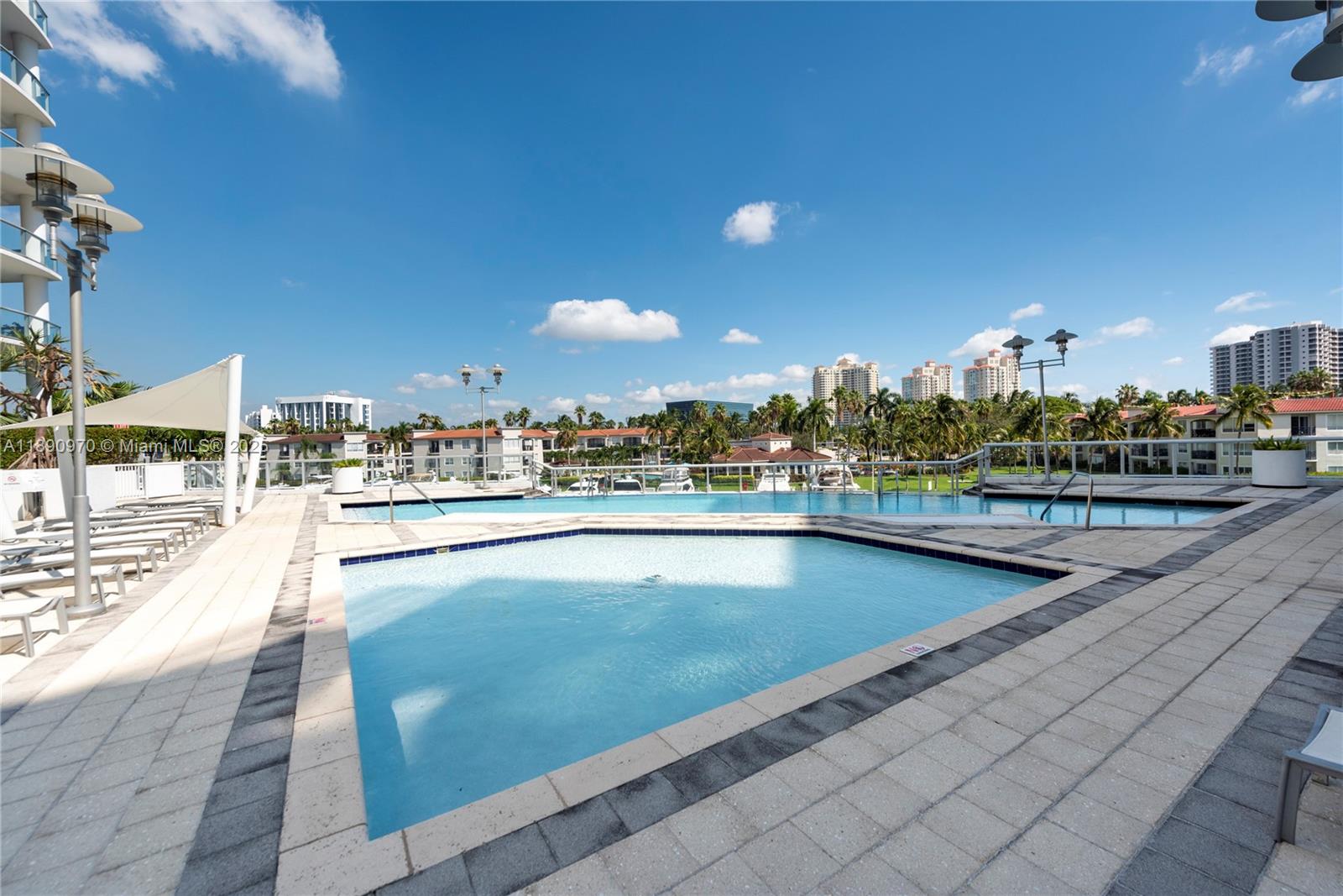 THE ATRIUM AT AVENTURA CO - Residential