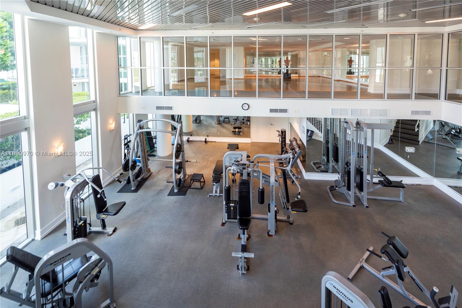 THE ATRIUM AT AVENTURA CO - Residential