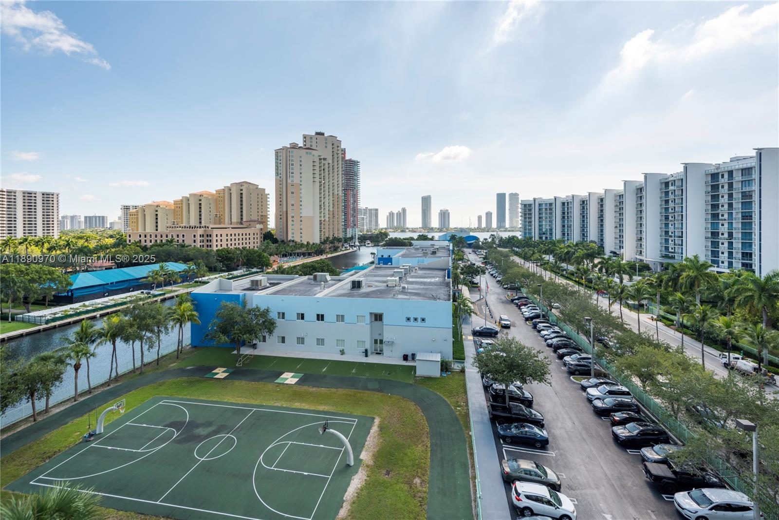 THE ATRIUM AT AVENTURA CO - Residential