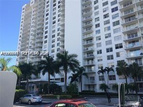 ADMIRALS PORT CONDO WEST - Residential
