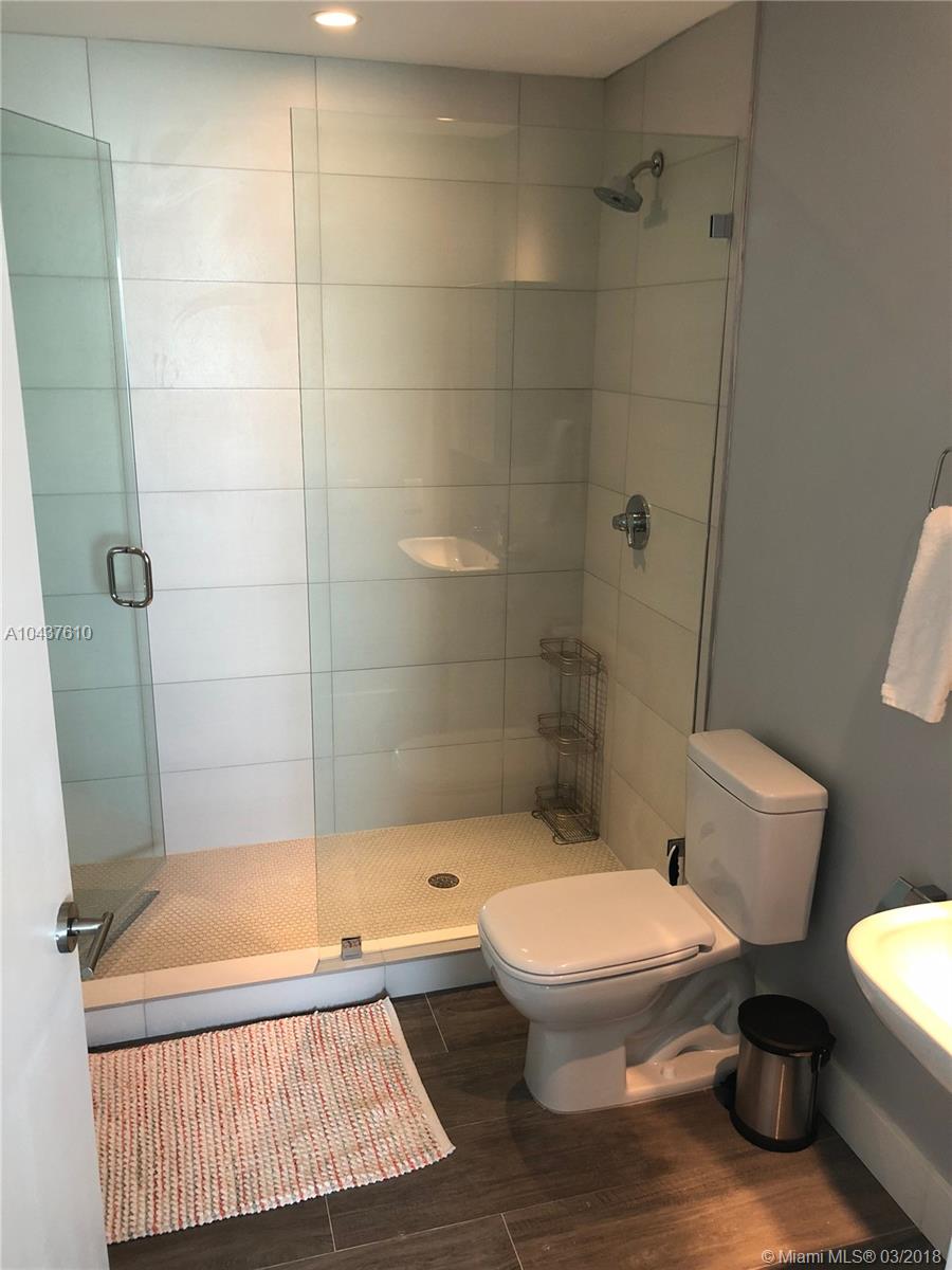 BISCAYNE BEACH CONDO - Residential