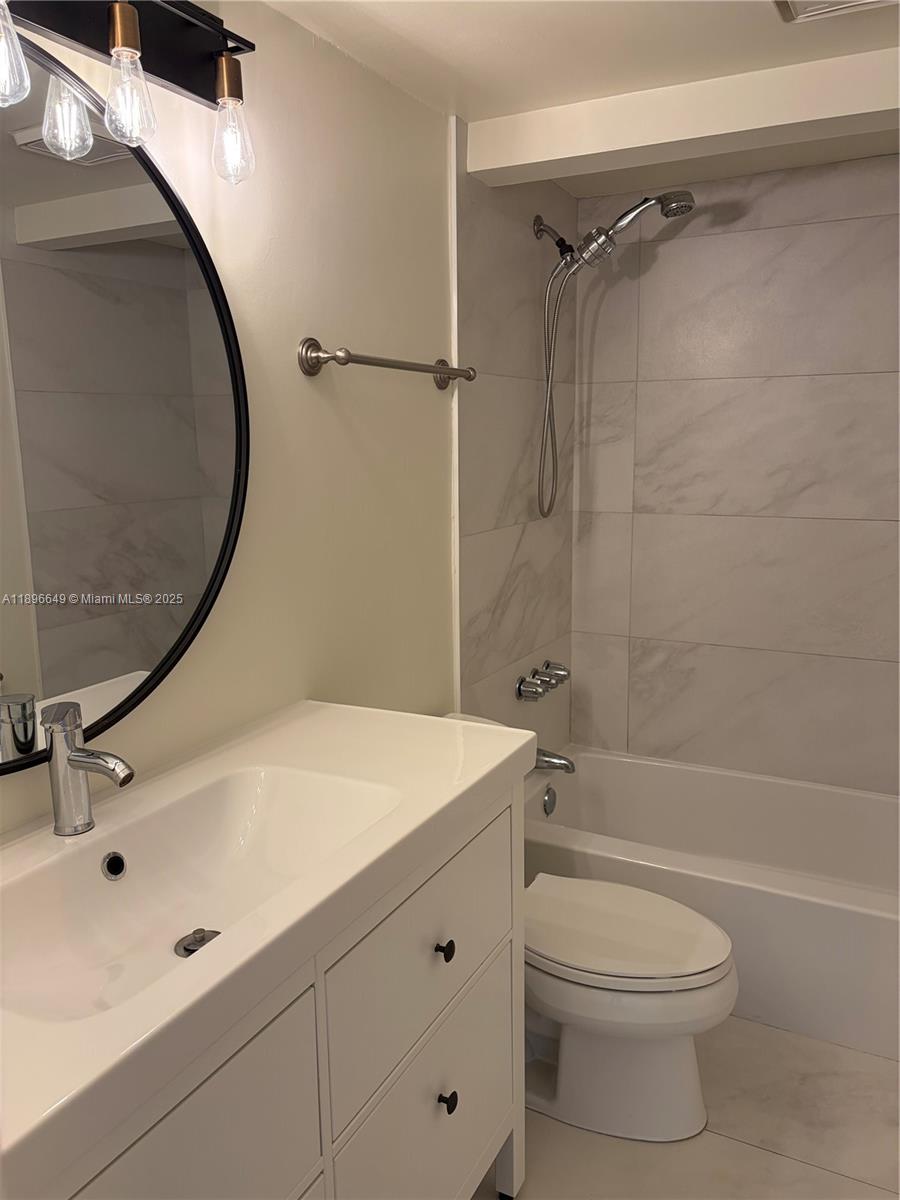 MIDDLE RIVER TOWER CONDO - Residential Lease