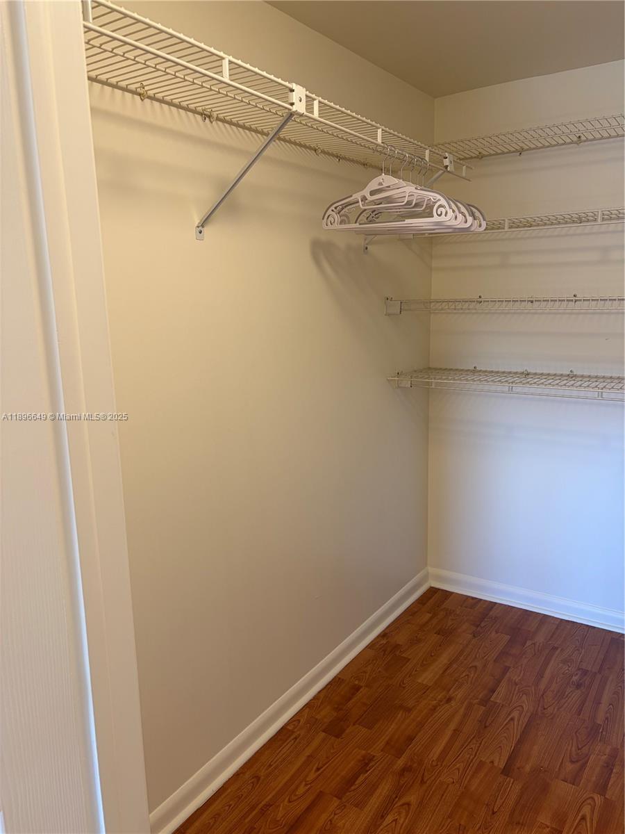 MIDDLE RIVER TOWER CONDO - Residential Lease
