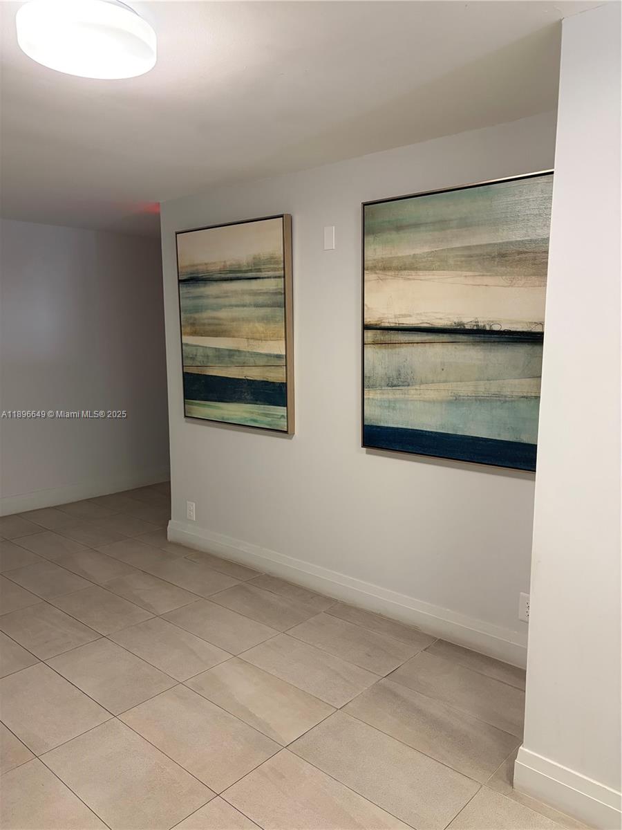 MIDDLE RIVER TOWER CONDO - Residential Lease