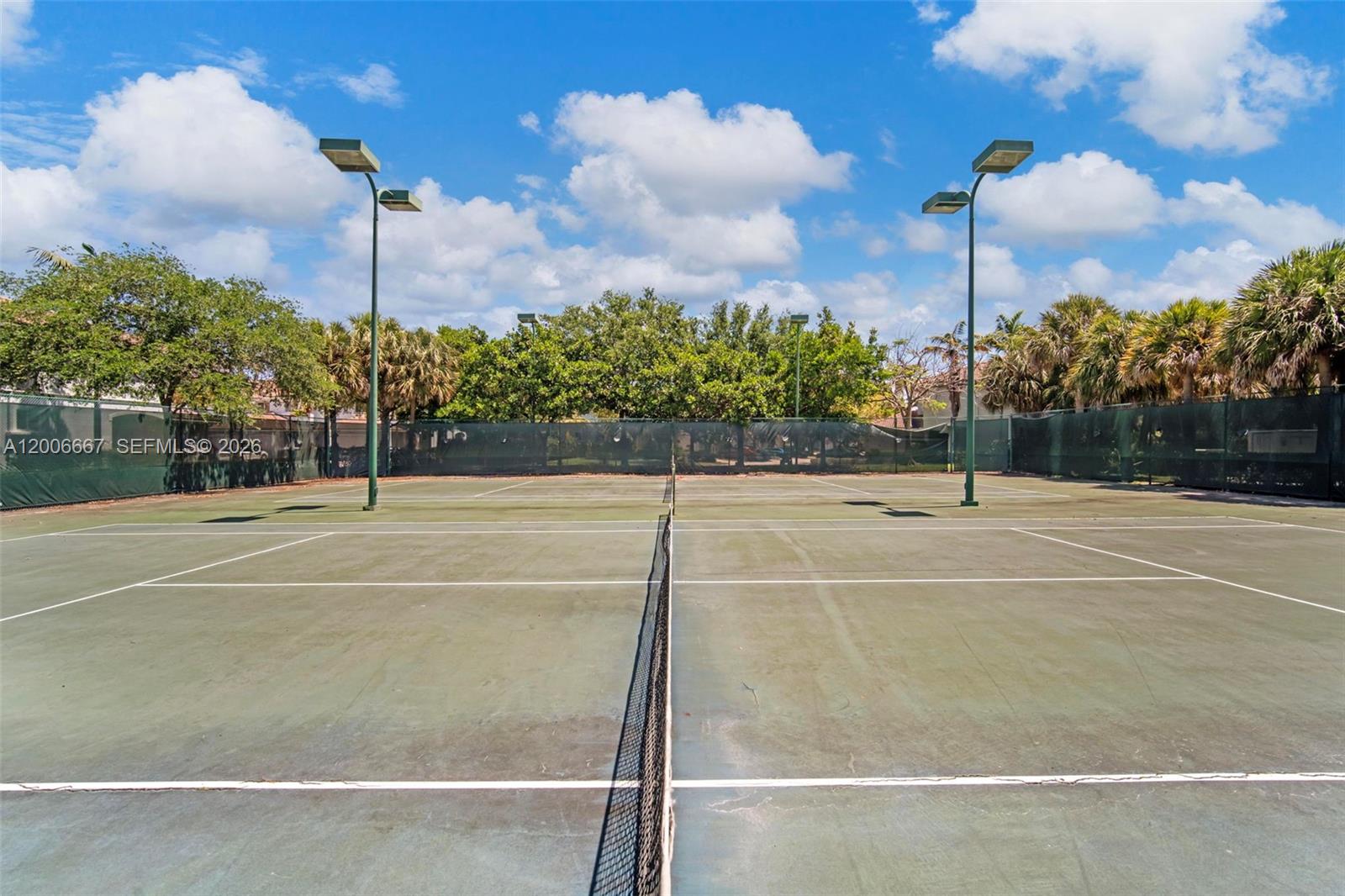 THOUSAND OAKS - Residential