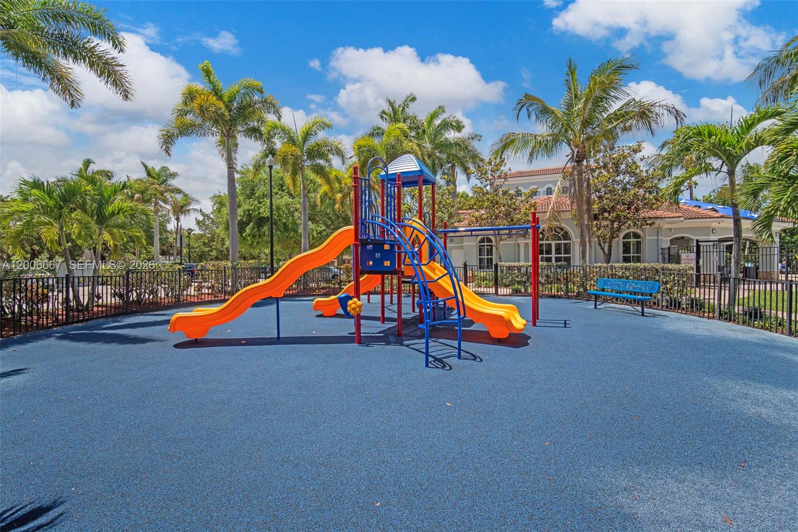 THOUSAND OAKS - Residential
