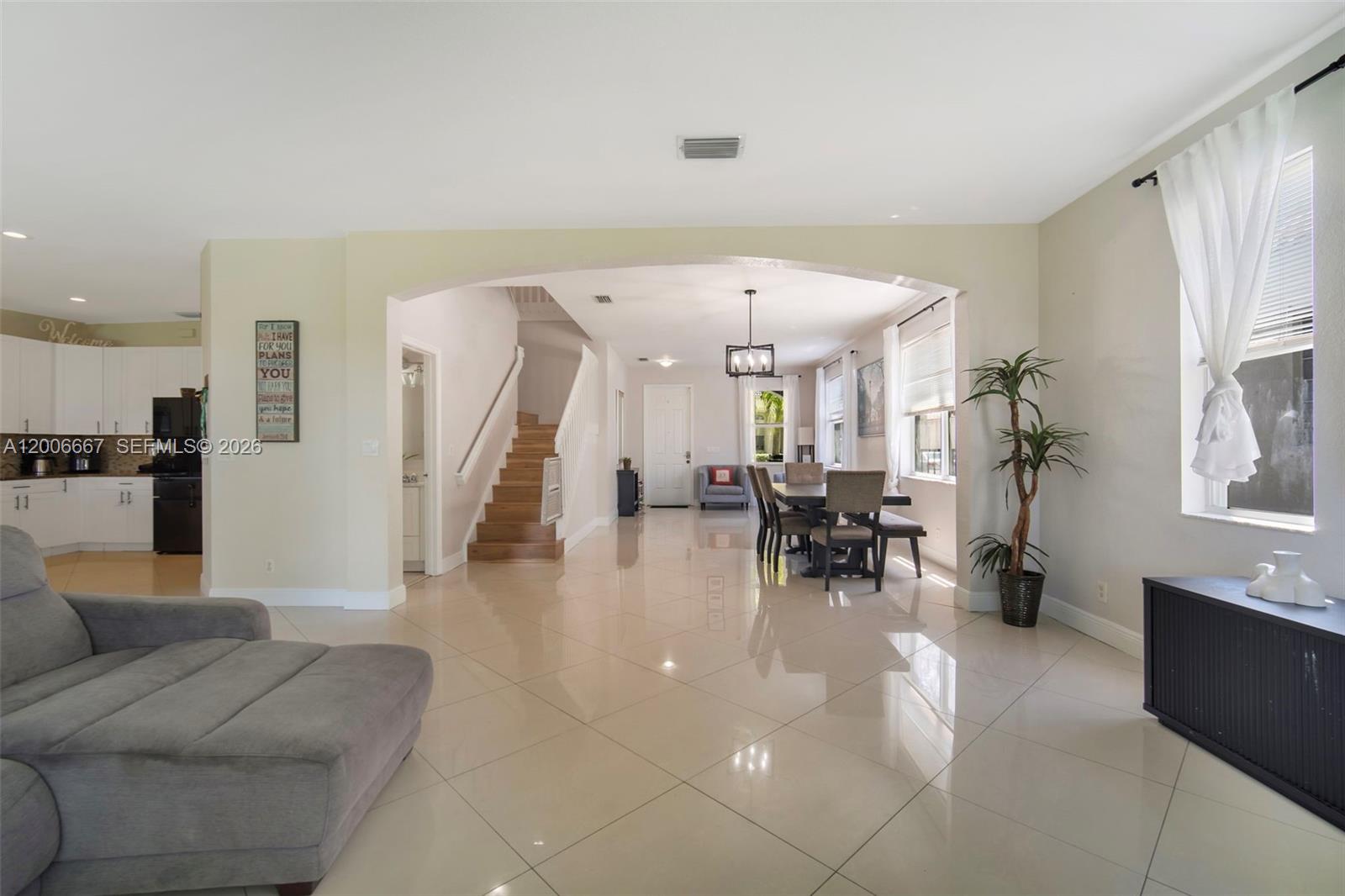 THOUSAND OAKS - Residential