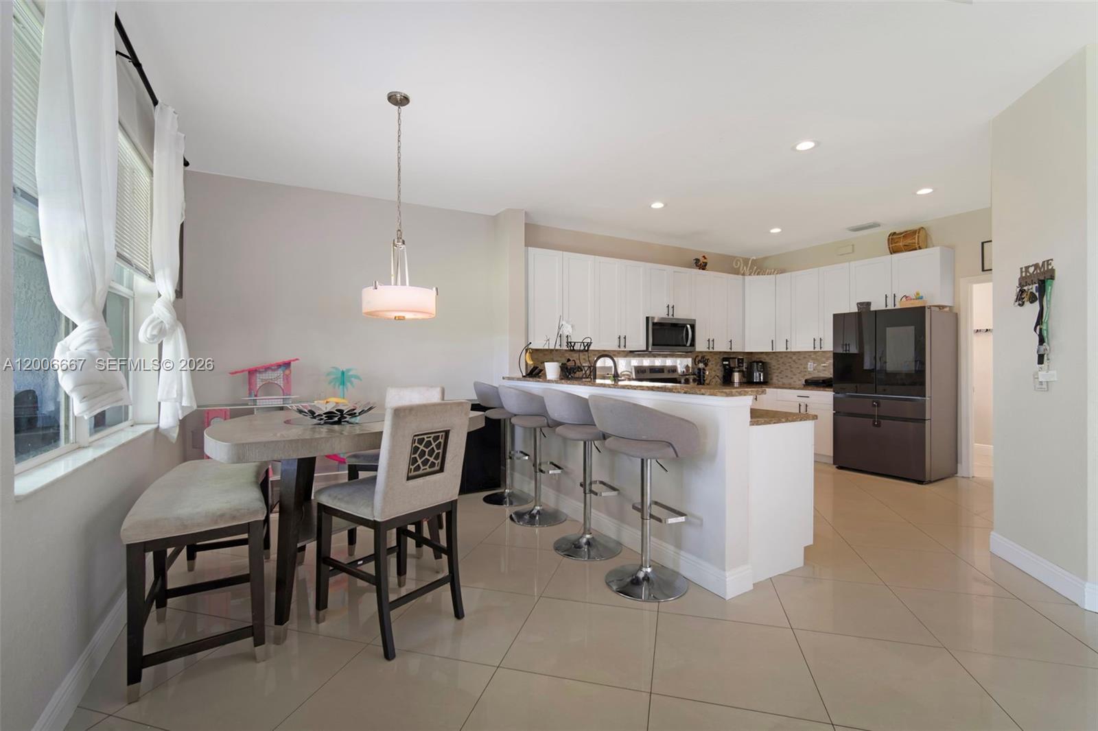 THOUSAND OAKS - Residential