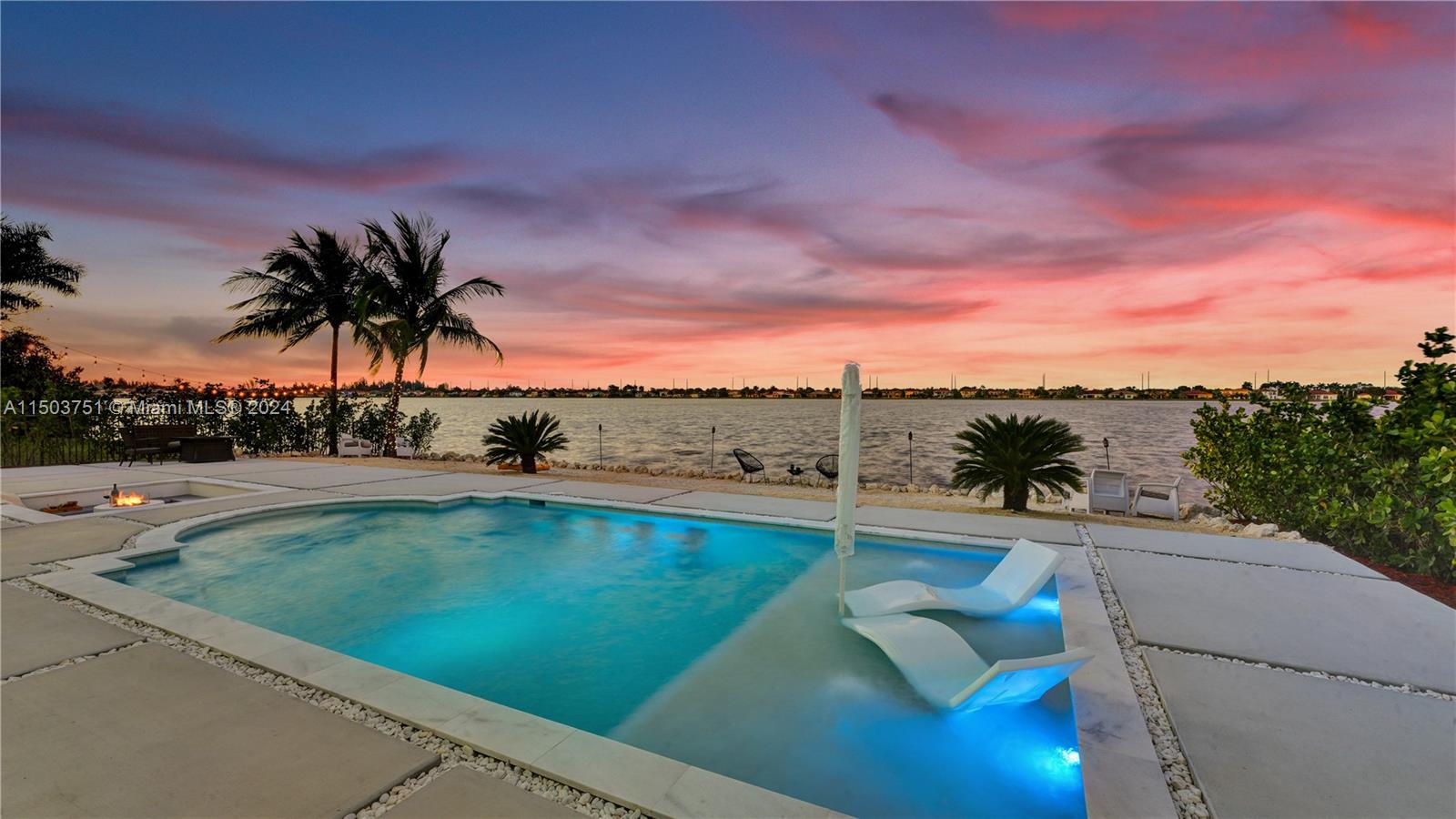 HARBOUR LAKES ESTATES - Residential