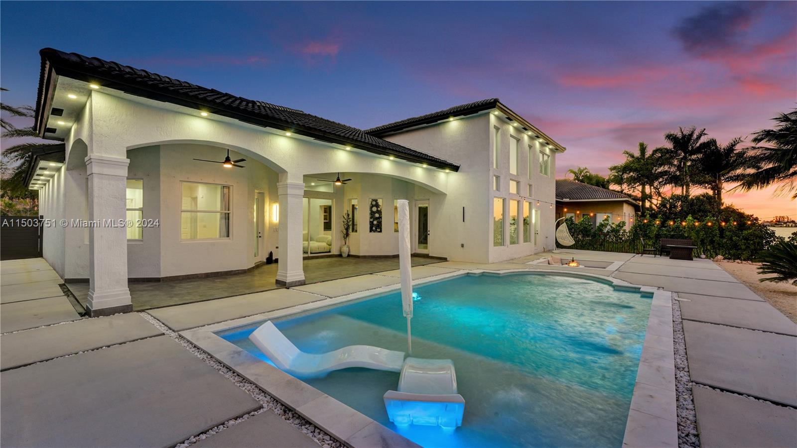 HARBOUR LAKES ESTATES - Residential