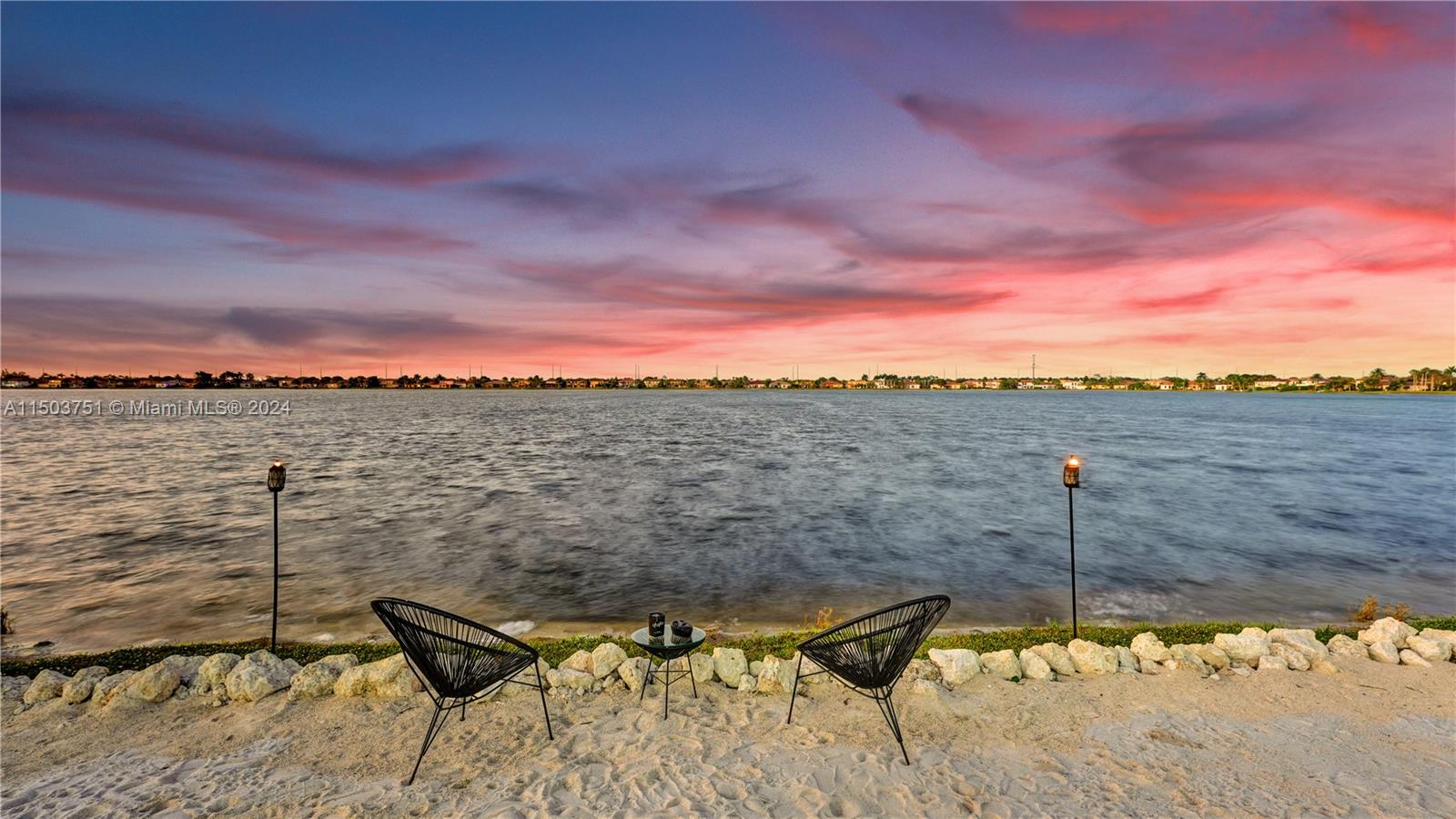 HARBOUR LAKES ESTATES - Residential