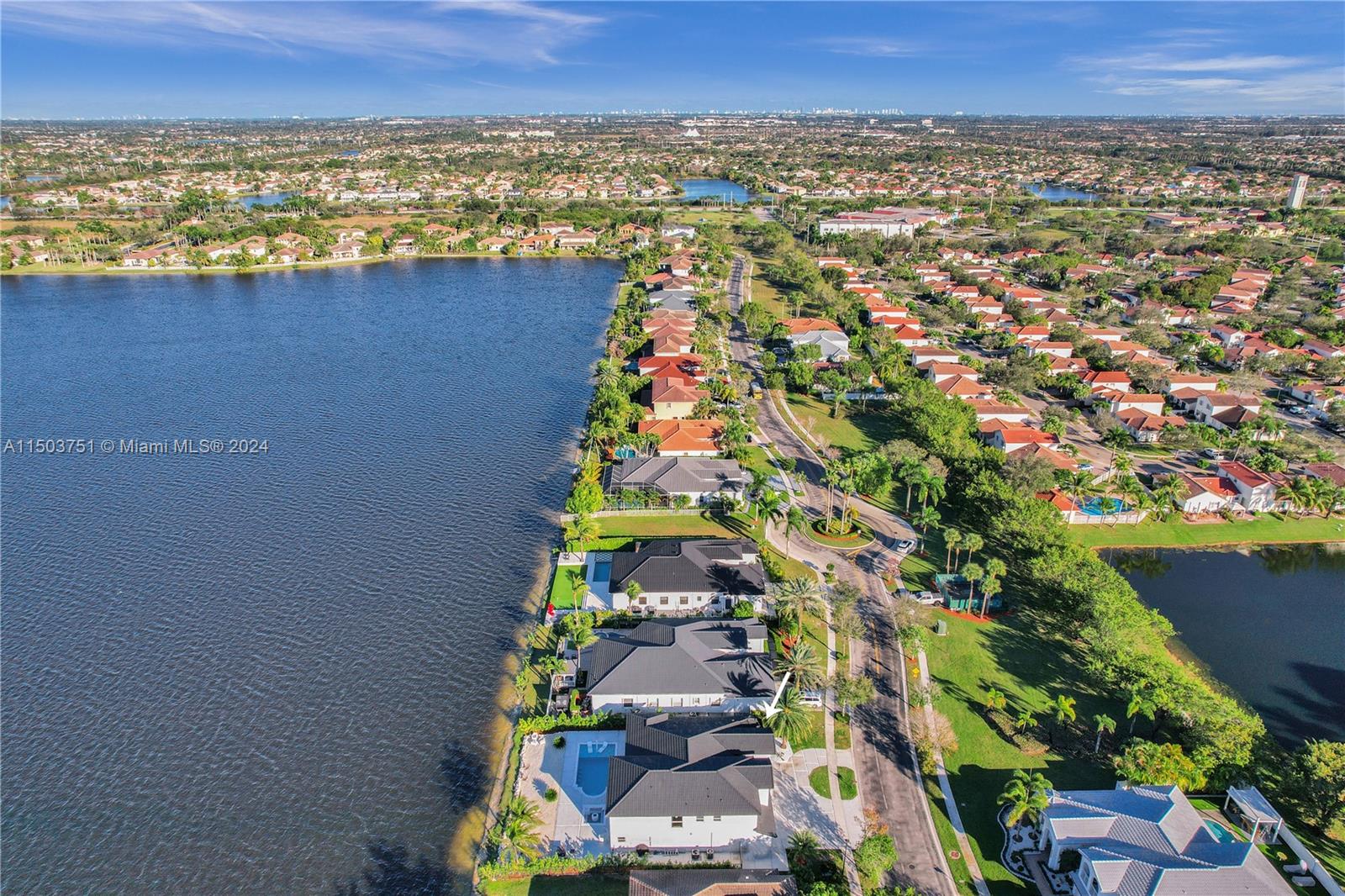 HARBOUR LAKES ESTATES - Residential