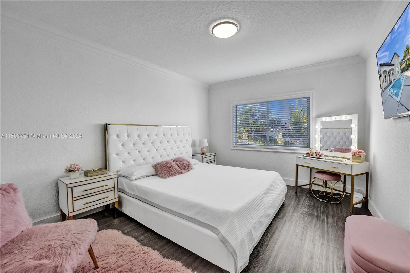 HARBOUR LAKES ESTATES - Residential