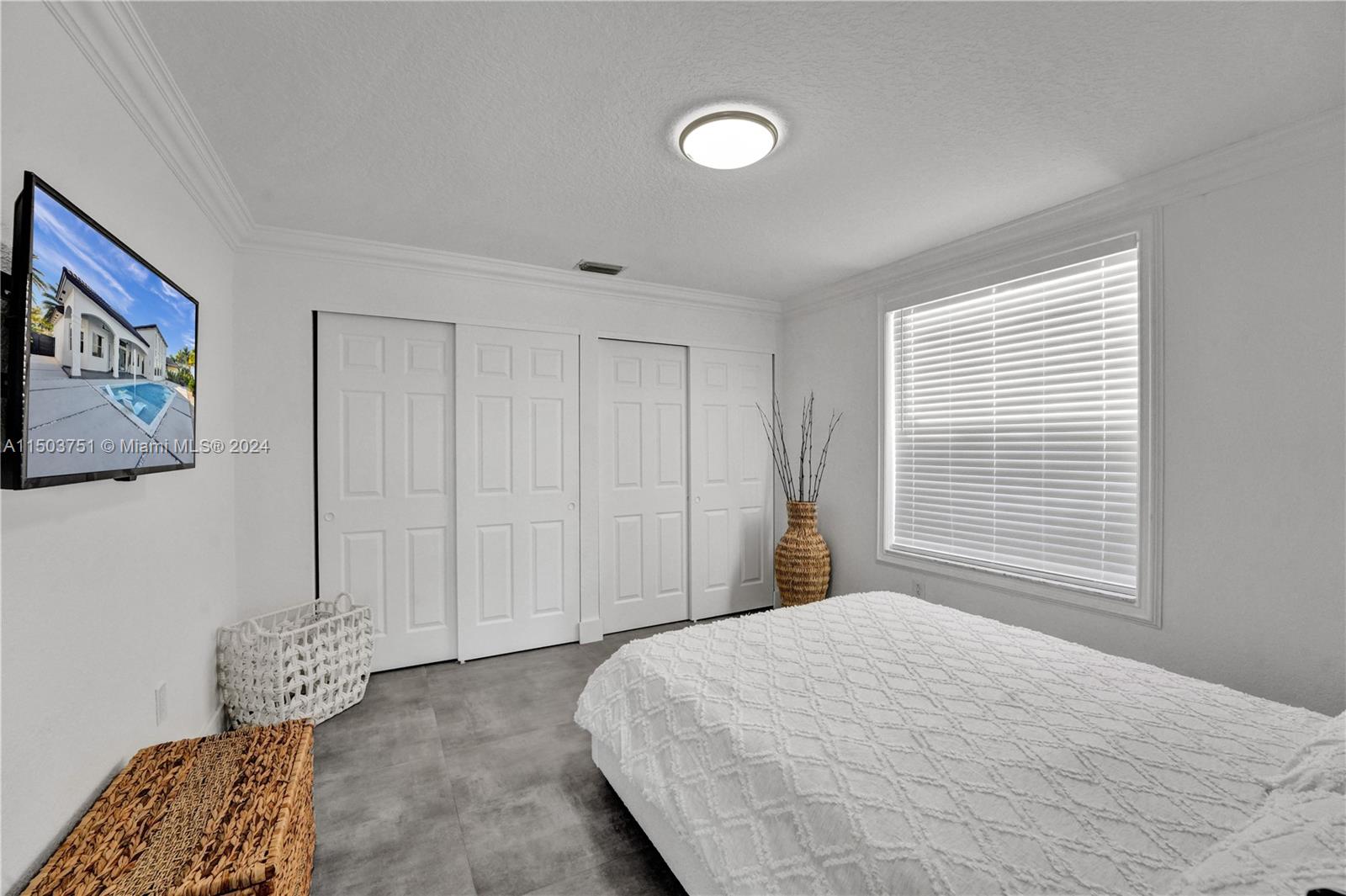 HARBOUR LAKES ESTATES - Residential