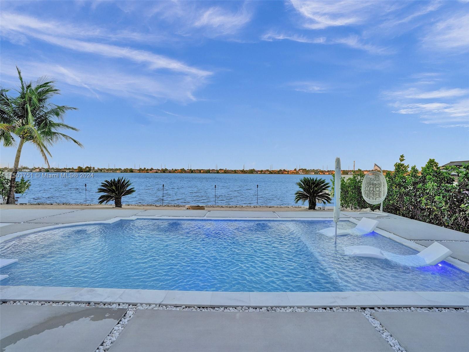 HARBOUR LAKES ESTATES - Residential