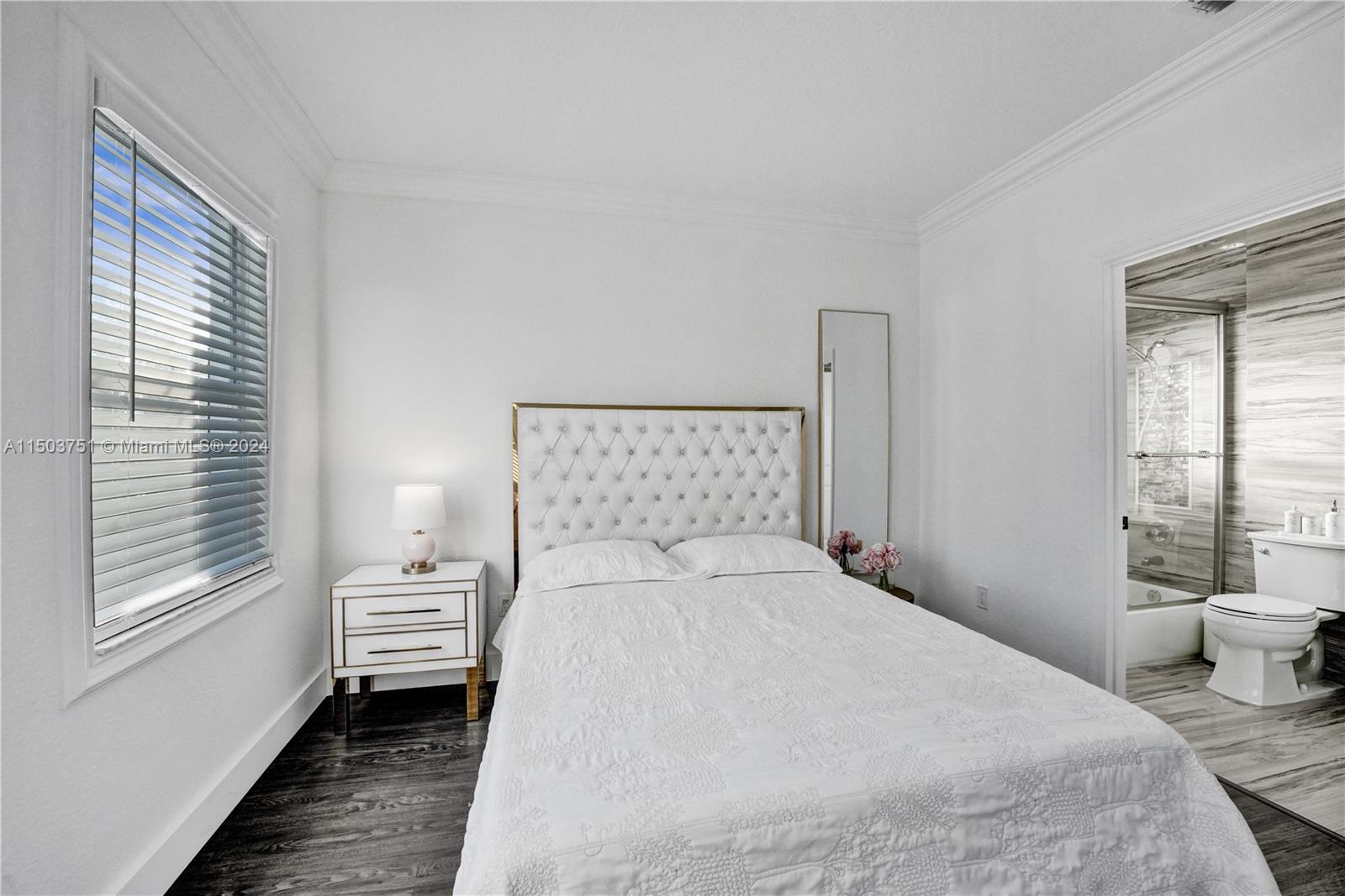 HARBOUR LAKES ESTATES - Residential