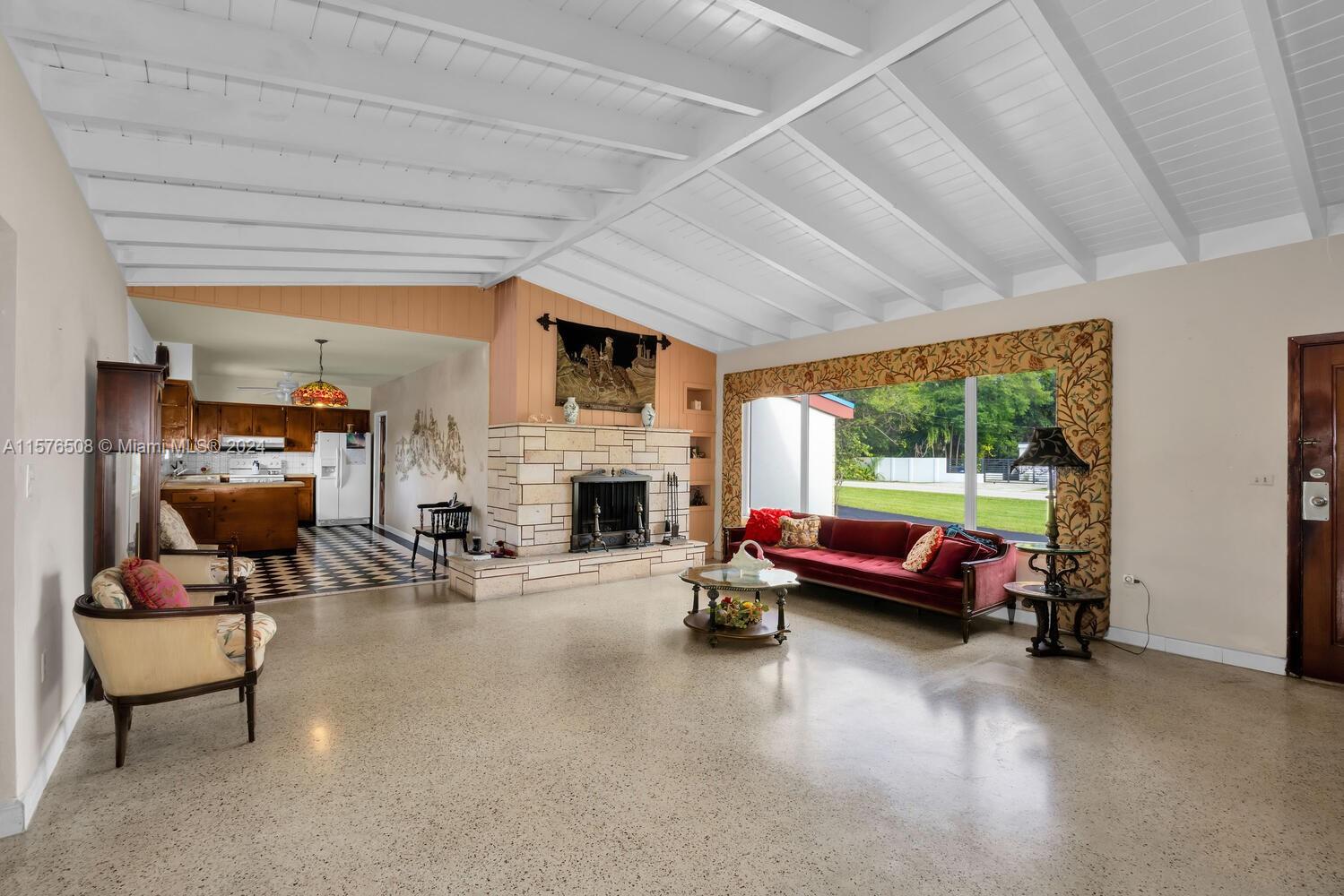 SOUTHLAND HOMES PK AMENDE - Residential Lease