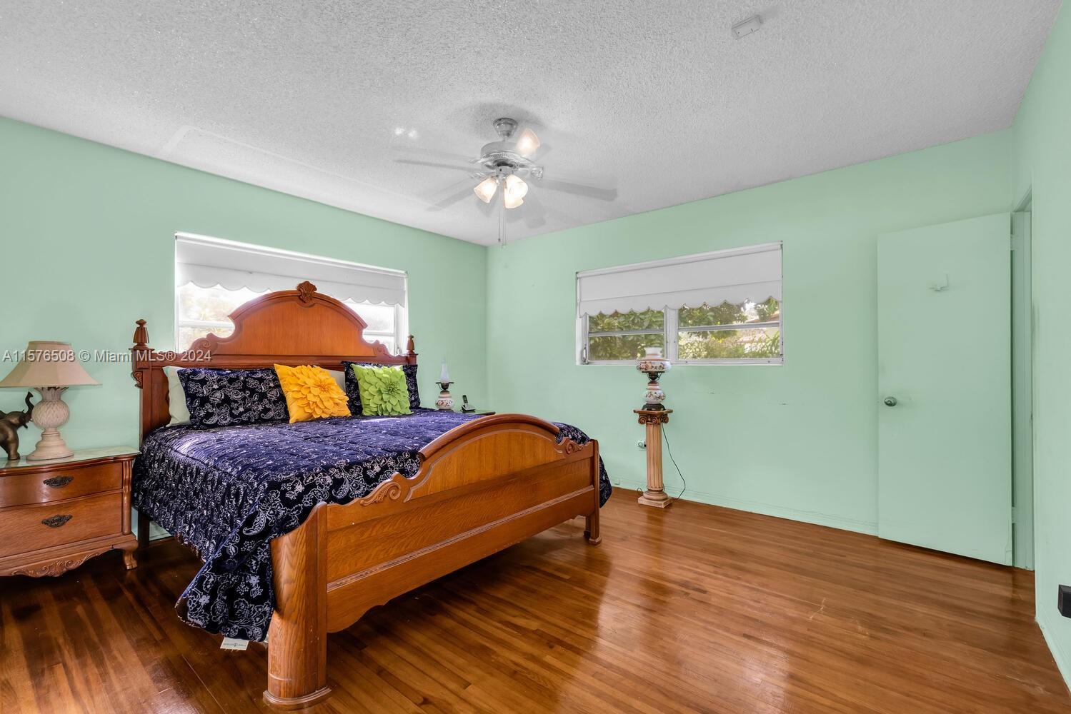 SOUTHLAND HOMES PK AMENDE - Residential Lease