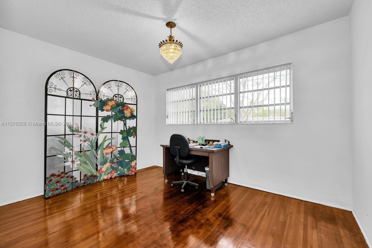 SOUTHLAND HOMES PK AMENDE - Residential Lease