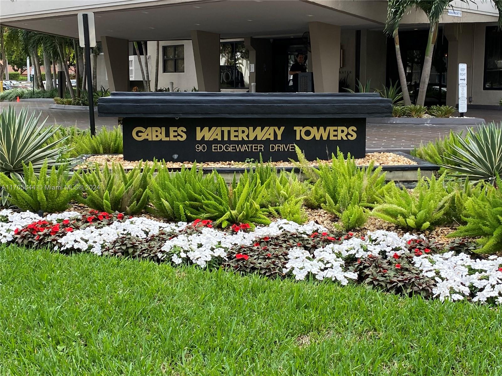 GABLES WATERWAY TOWERS CO - Residential