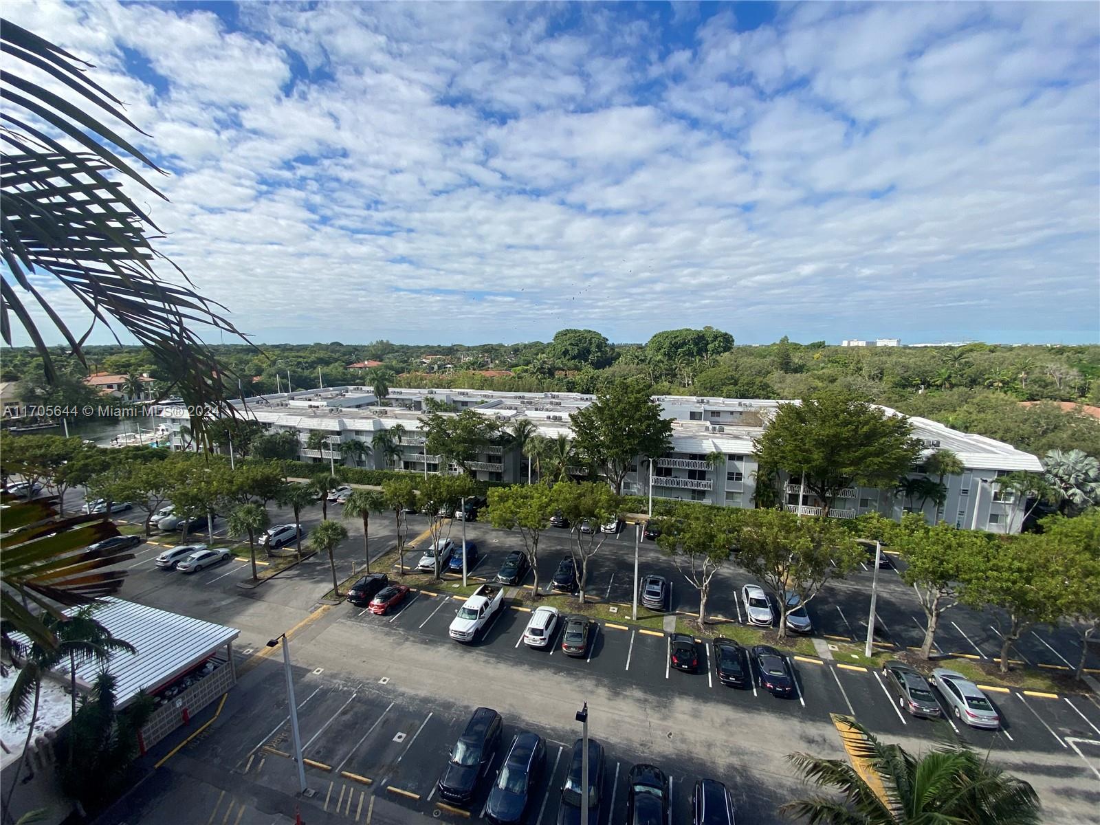 GABLES WATERWAY TOWERS CO - Residential