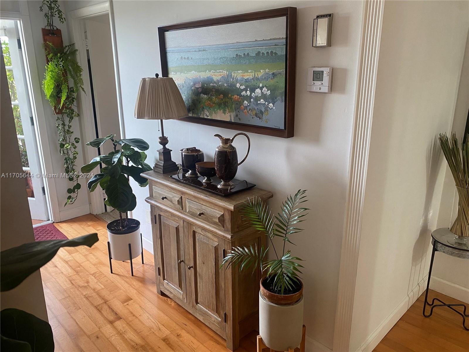 GABLES WATERWAY TOWERS CO - Residential