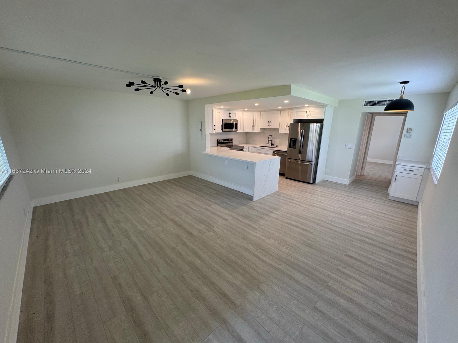 KINGS POINT BRITTANY COND - Residential Lease