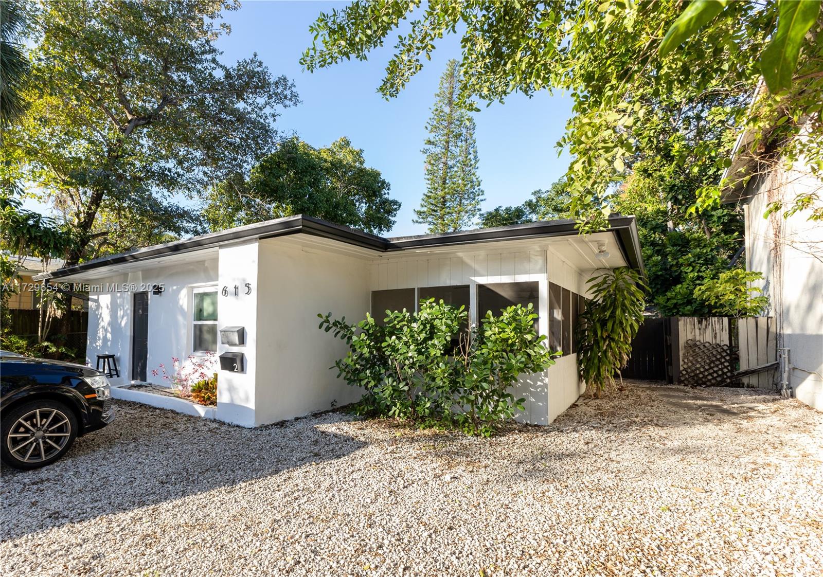 Welcome to 615 SW 14th Ave, Fort Lauderdale – a beautifully remodeled, turnkey duplex in the highly desirable Riverside neighborhood, priced at $859,000. This property features two fully detached homes, each with 2 bedrooms and 1 bathroom, boasting updated interiors and new A/C systems. With one unit occupied by a reliable tenant who pays early monthly, this is an ideal investment opportunity. Generate income through Airbnb ($5,000–$6,500/month) or enjoy it as your personal retreat. Each unit includes a private fenced yard, perfect for outdoor activities. Just 5 miles from FLL Airport, 1 mile from Downtown, and 5 miles from Las Olas Beach. Call/Text Cam.