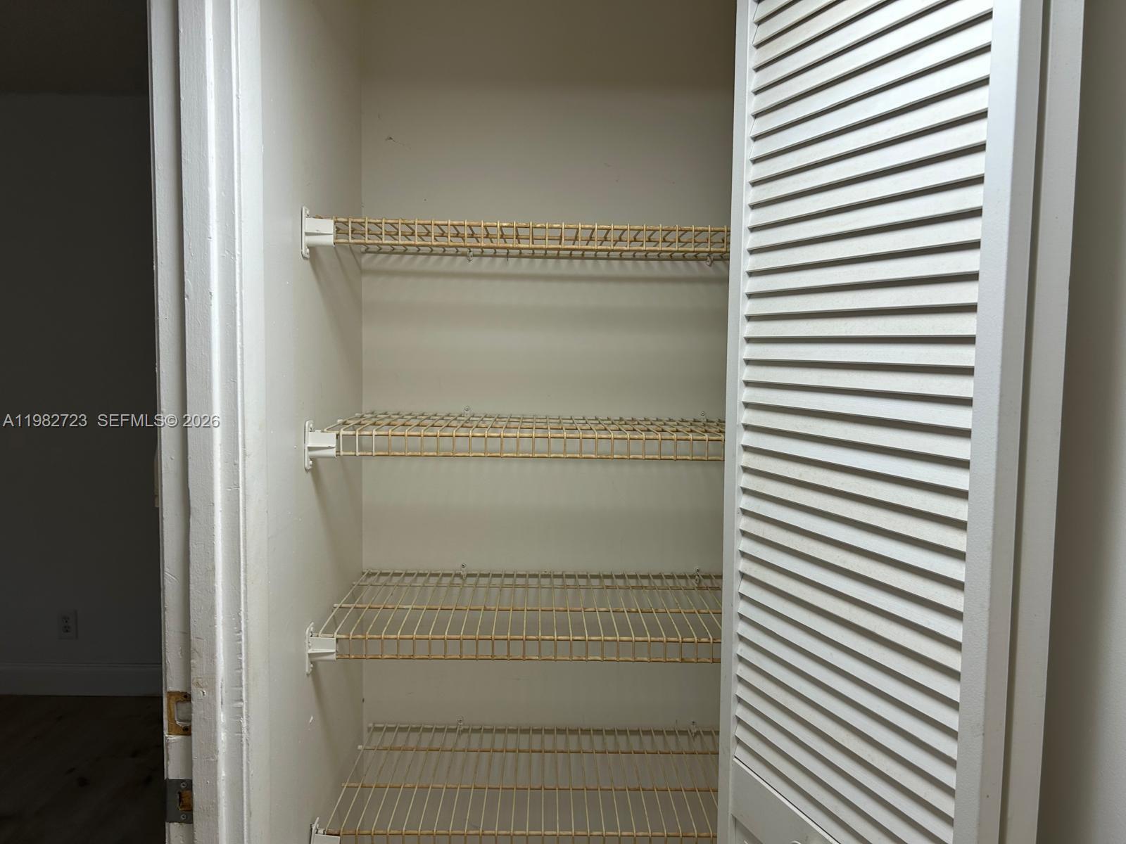 CONDOMINIUM 5 OF ENVIRON - Residential