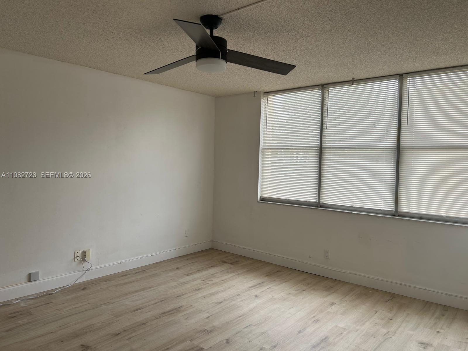 CONDOMINIUM 5 OF ENVIRON - Residential