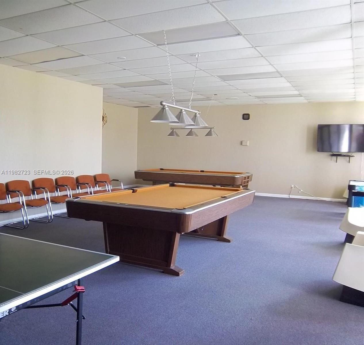 CONDOMINIUM 5 OF ENVIRON - Residential