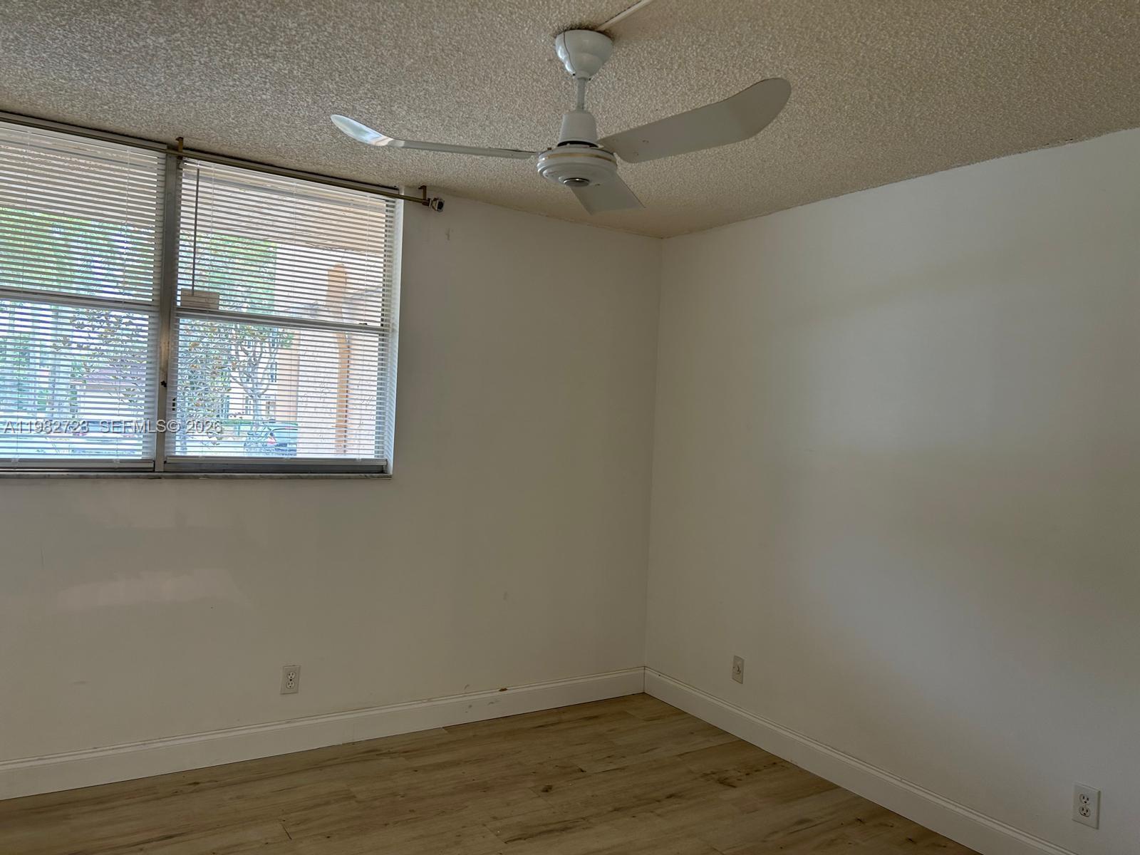 CONDOMINIUM 5 OF ENVIRON - Residential