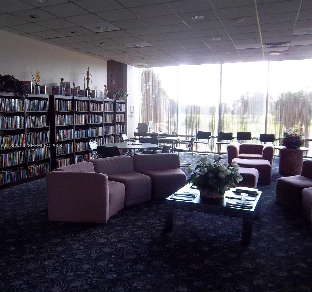 CONDOMINIUM 5 OF ENVIRON - Residential