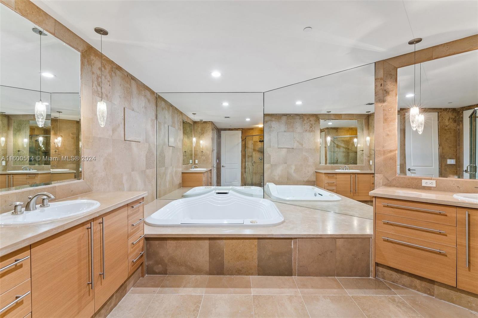 THE RESIDENCES AT THE BAT - Residential