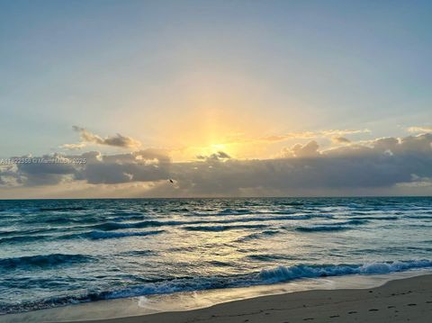 6917 Collins Ave 408 Miami Beach FL 33141