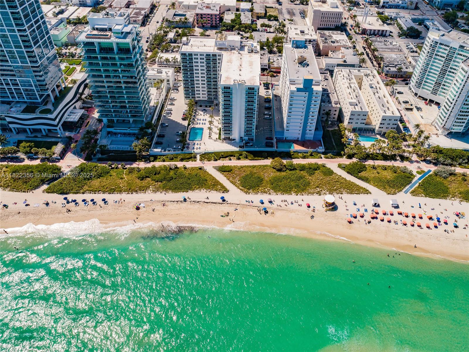 THE COLLINS CONDO - Residential Lease