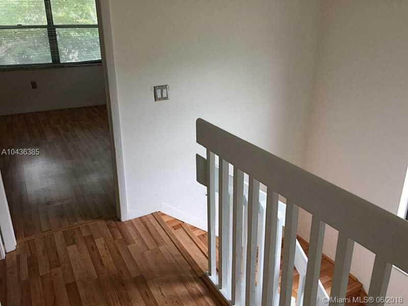 LOVINS TOWNHOUSES CONDO - Residential Lease