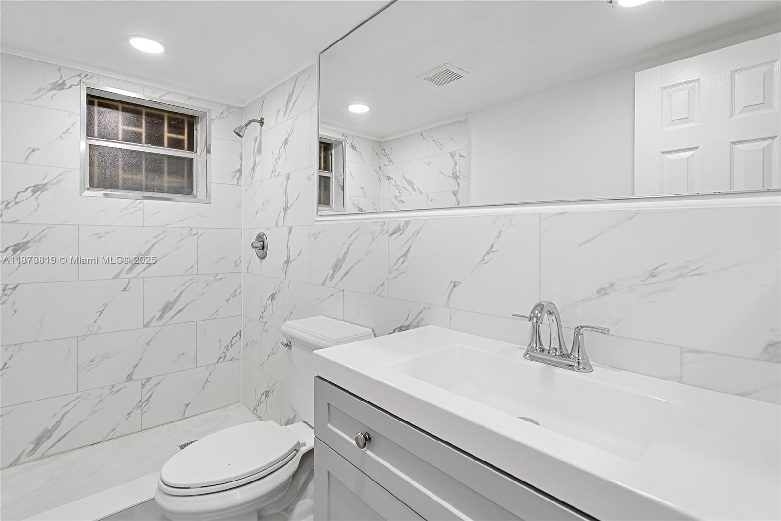 DOMINO TWO CONDO - Residential Lease