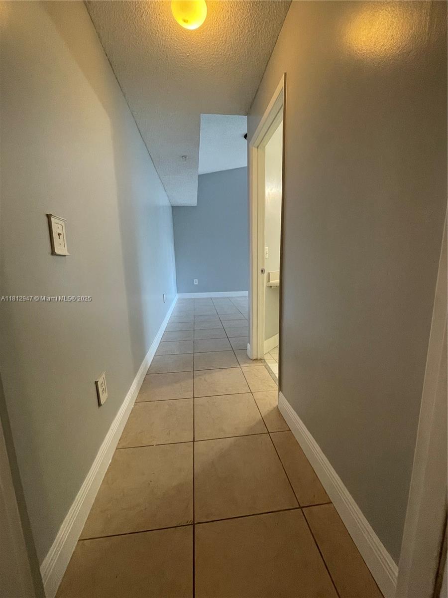 COURTYARDS AT DAVIE CONDO - Residential Lease