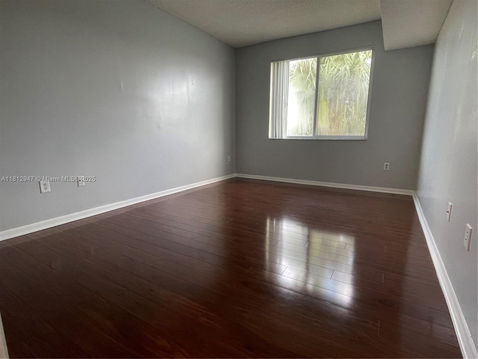 COURTYARDS AT DAVIE CONDO - Residential Lease